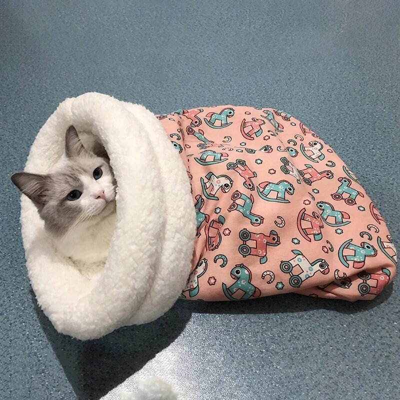 CatDreamy Luxurious Pet Sleeping Bag