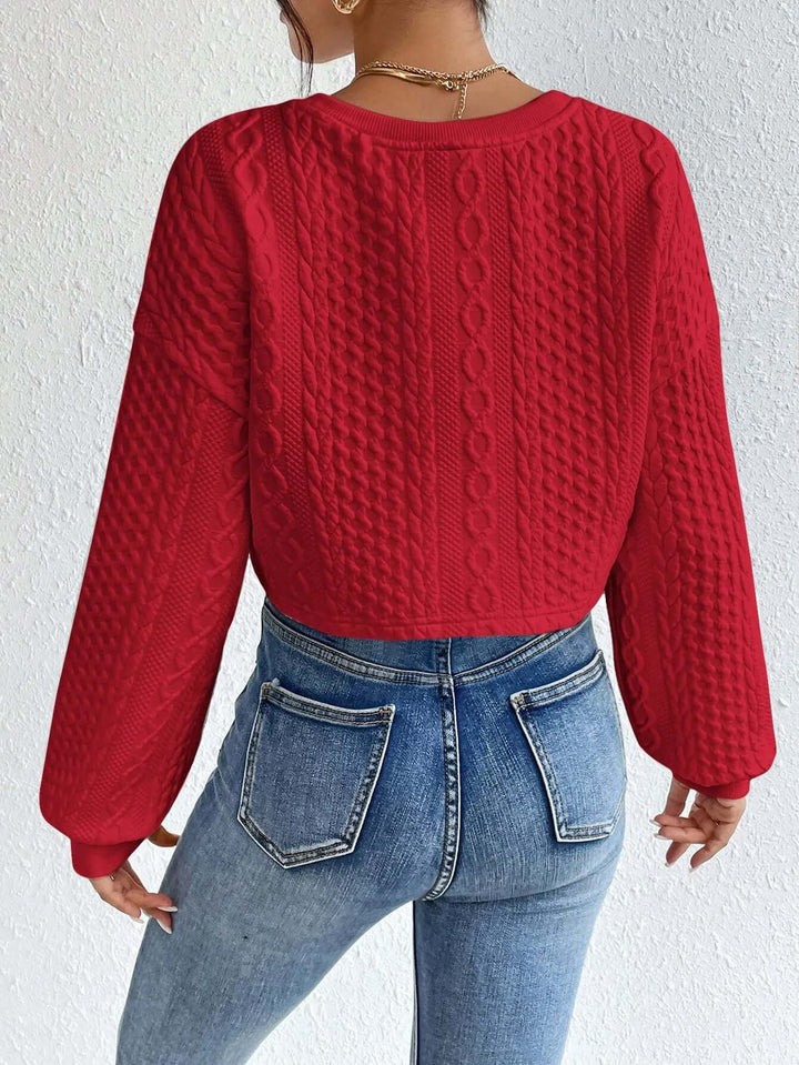 Free Shipping! I Solid Round Neck Short Sweater