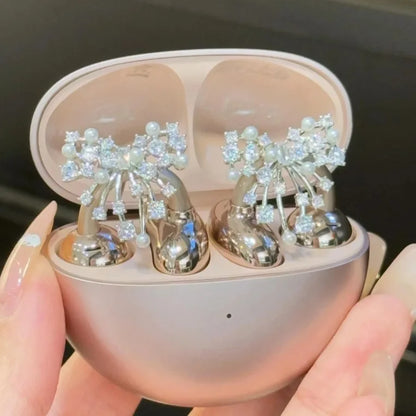 LustraClip™ Earbud Jewels Accessory