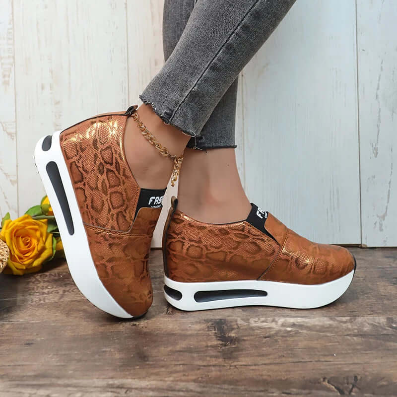 Free Shipping! I Leopard Print Slip-On Chunky Loafers