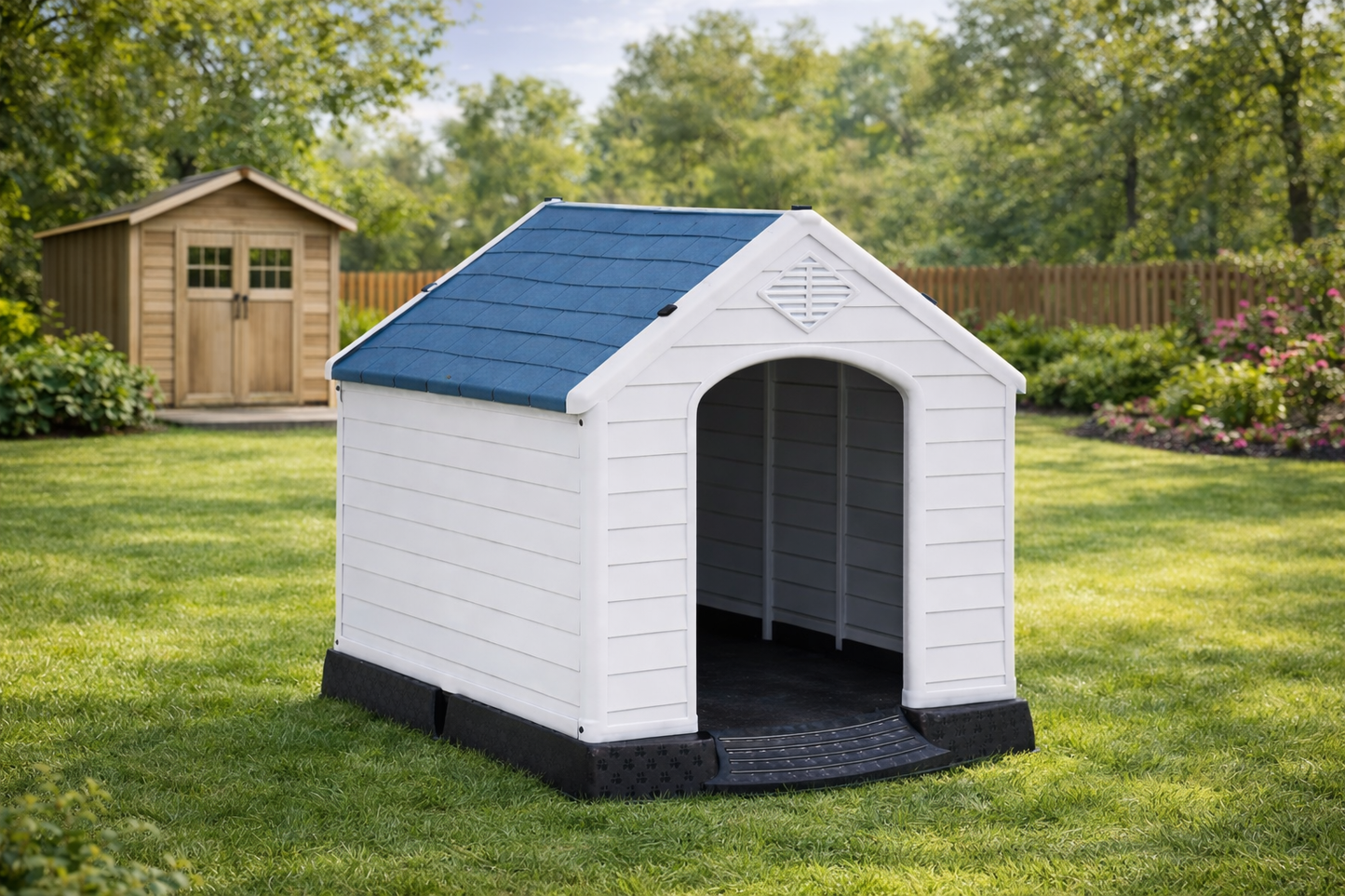 PurePaw Living  – Outdoor Dog House with Weather-Resistant Design