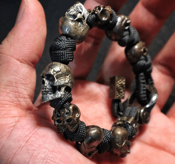 DeeFasson™ | Skull Army Paracord Bracelet - Free Protected Shipping! - Coolpho