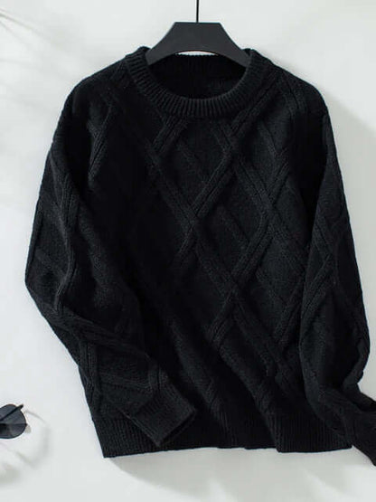 Classic Diamond Knit Round Neck Sweater - VERRANOO