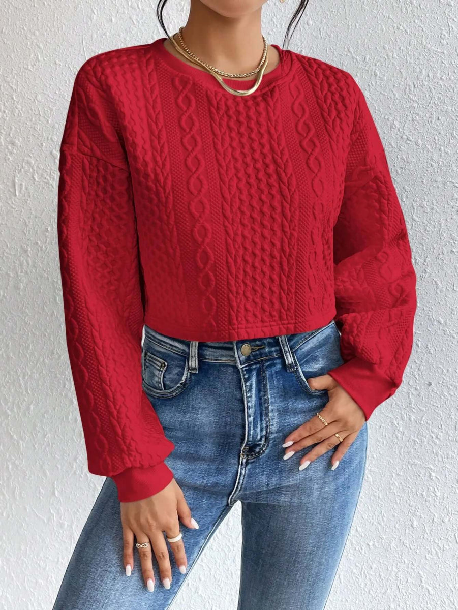 Free Shipping! I Solid Round Neck Short Sweater - VERRANOO