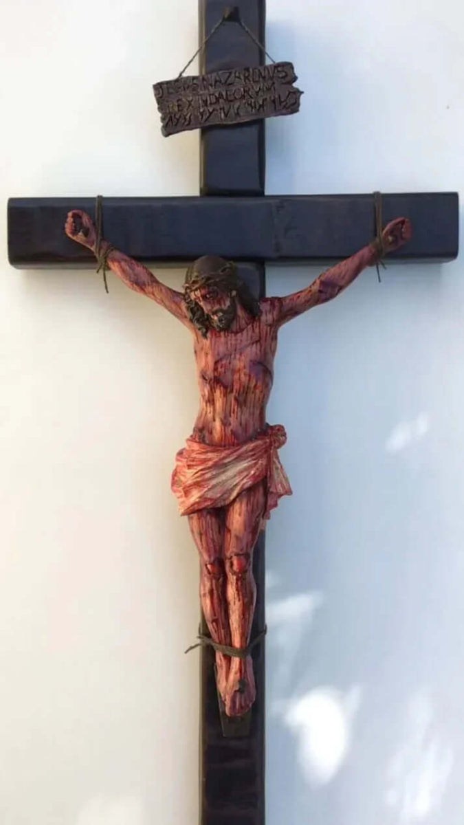 GracefulLiving™ Handmade Realistic Crucifix Christ - VERRANOO