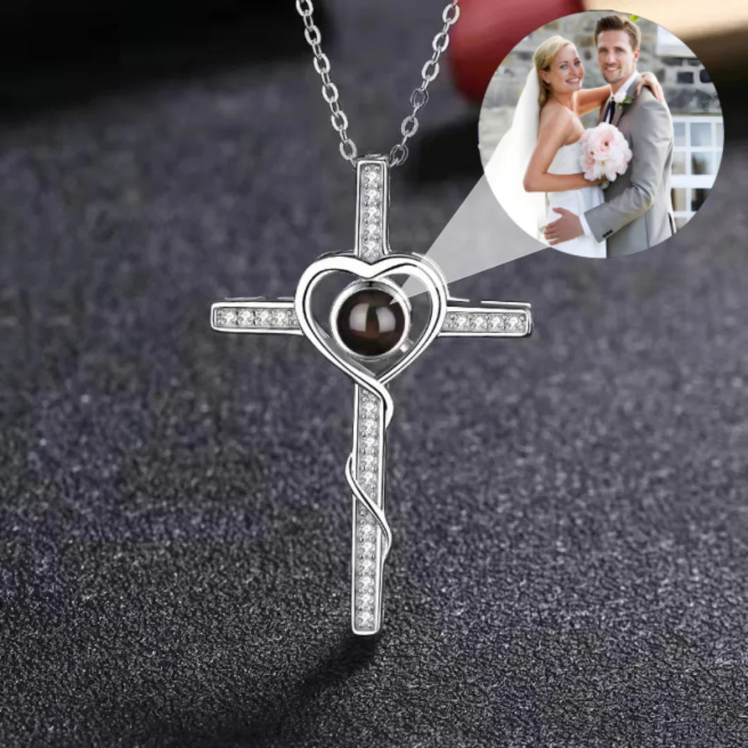 Holy Cross Faith Necklace - VERRANOO