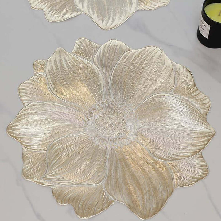 Lotus - Shaped Heat - Resistant and Washable Placemat - VERRANOO