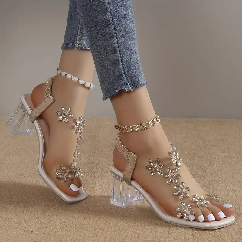 LuxeBloom™ Rhinestone Block Heel Sandals - VERRANOO