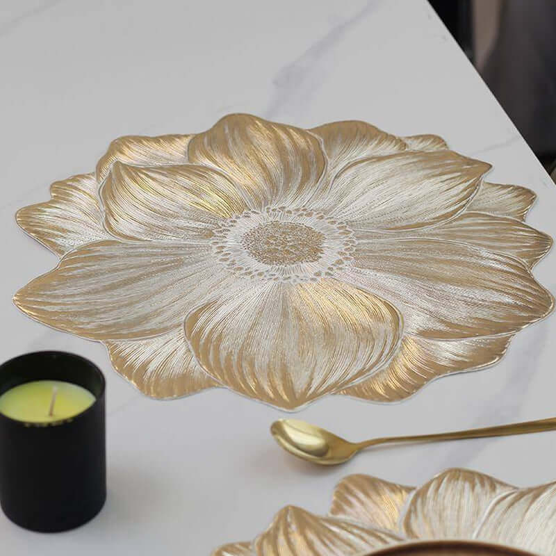 Lotus-Shaped Heat-Resistant and Washable Placemat