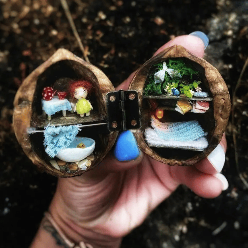 WalnutWhim Mini Library – A Tiny World of Enchantment Inside a Walnut Shell - VERRANOO