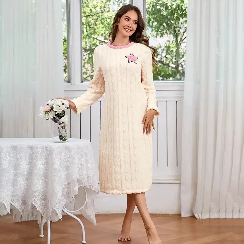 Winter Star Shaped Thickened Nightgown - VERRANOO